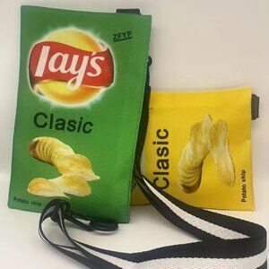 Fashionable Potato Chip Crossbody Bag (Green)